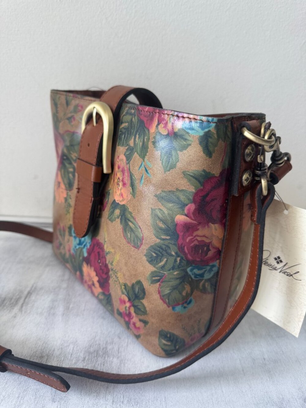Patricia Nash Irving Bucket Handbag Leath Distressed Vintage Victorian Garden - Picture 8 of 14